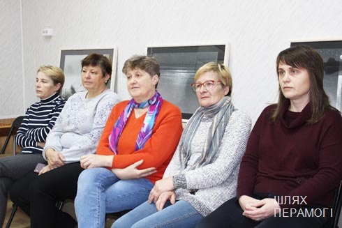 Коллектив центра эстетического воспитания во время встречи со Светланой Деруго